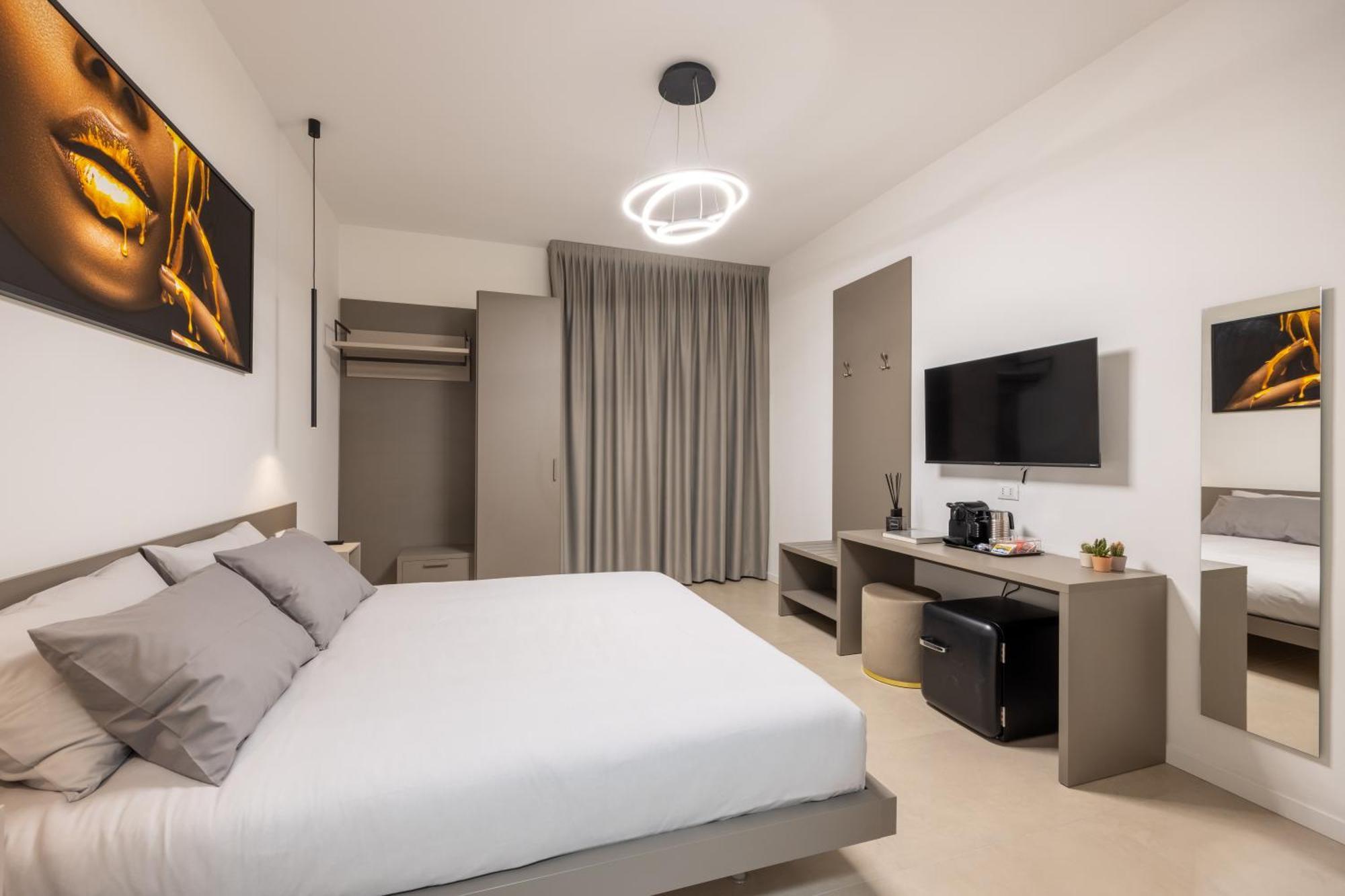 Luxury Station Suite Bolonha Exterior foto